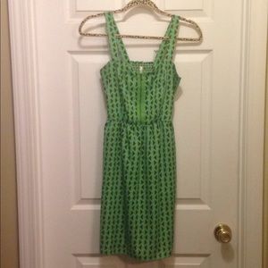 Very pretty small dress 💚💙